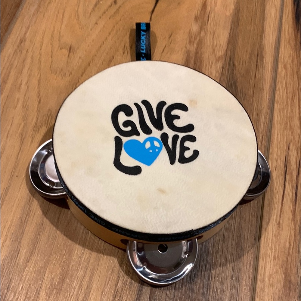 Lucky Brand Give Love mini tambourine in good condition, super cute